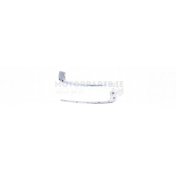 Bumper Grille Trim image